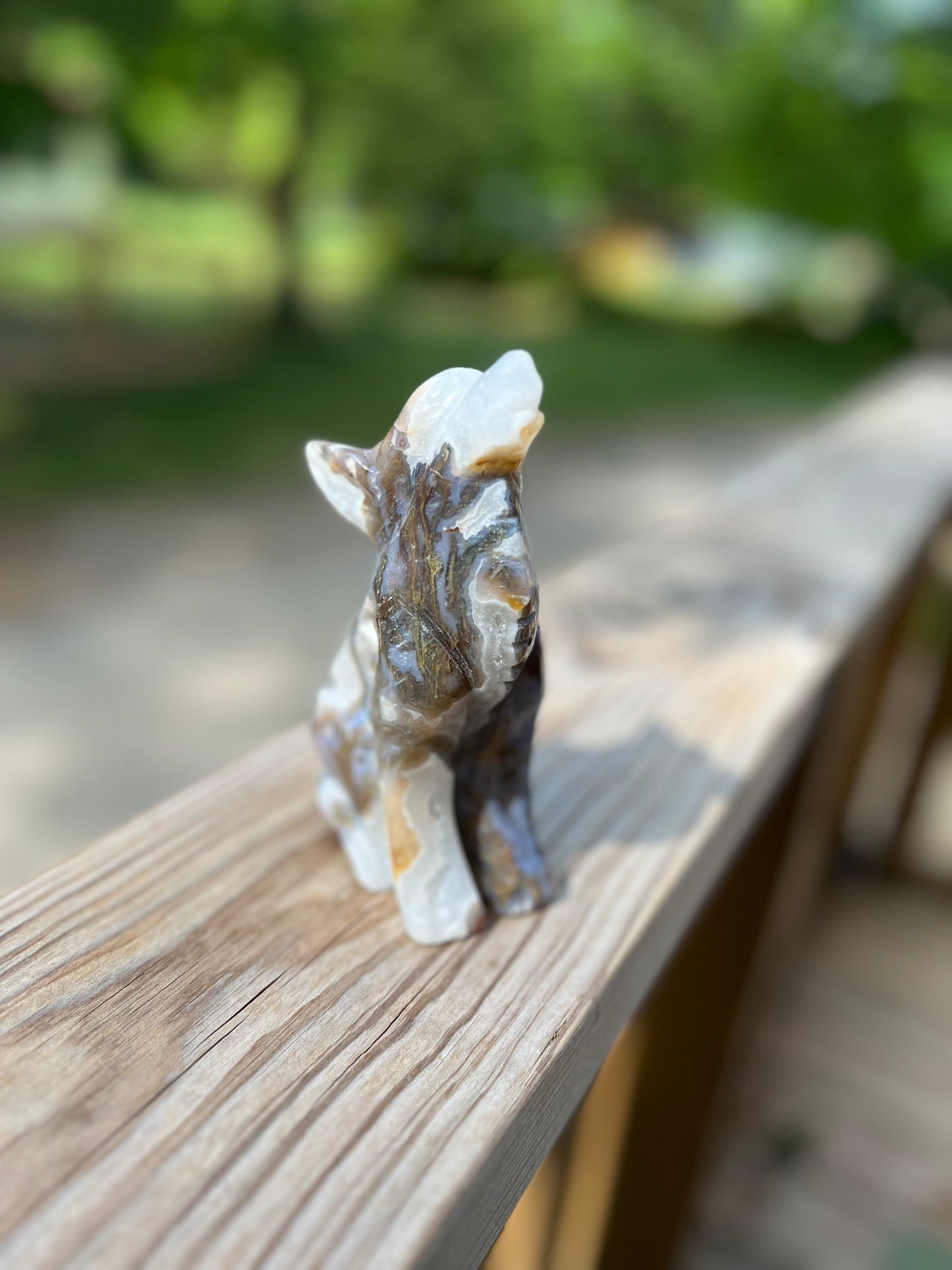 Moss Agate WOLF CARVING
